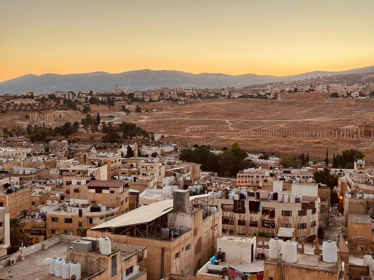 Dream House Hotel Jerash Jarash Exterior photo